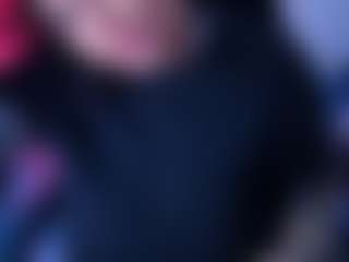 Live cam show with miacanelaxo - Bikini on Mixed Magazine Live