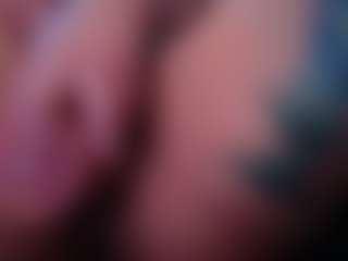 miacanelaxo's Live Sex Cam Show