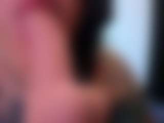 miacanelaxo's Live Sex Cam Show