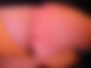 Live cam show with miacanelaxo - Bedroom Latina on StripNow