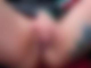 miacanelaxo's Live Sex Cam Show