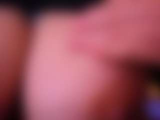 Live cam show with miacanelaxo - BBW Toys on camtv