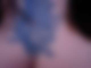 miacanelaxo's Live Sex Cam Show