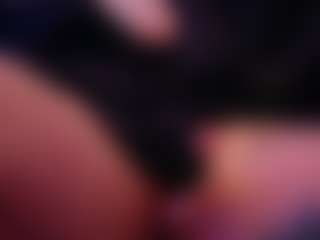 miacanelaxo's Live Sex Cam Show