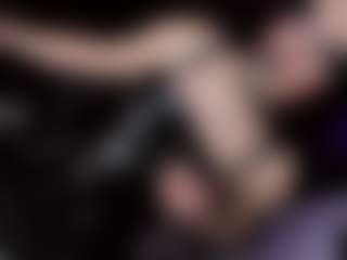 YarethRouss's Live Sex Cam Show