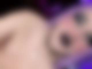 YarethRouss's Live Sex Cam Show