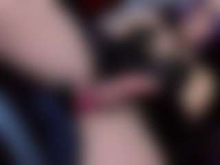 YarethRouss's Live Sex Cam Show