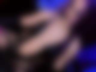 Live cam show with YarethRouss - Black Hair on intimatelivegirls.com