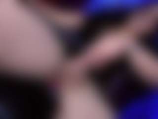 YarethRouss's Live Sex Cam Show