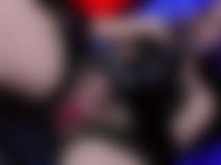 Live cam show with YarethRouss - Smoking on studioflirtlive.com