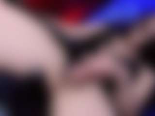 YarethRouss's Live Sex Cam Show