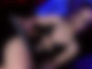 YarethRouss's Live Sex Cam Show