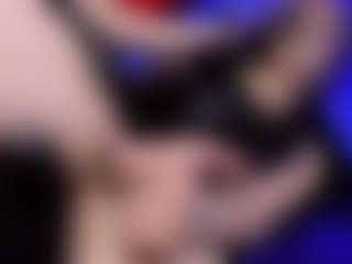 YarethRouss's Live Sex Cam Show