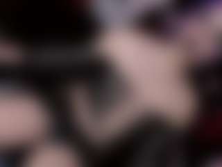 Live cam show with YarethRouss - Small Tits on Mixed Magazine Live