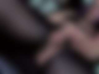YarethRouss's Live Sex Cam Show