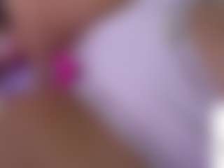 Live cam show with Good Girl - Tiny Tits on Milf Play