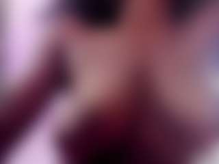 Live cam show with anamyle22 - Small Ass on Camsoda