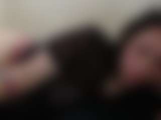 Live cam show with luna Steele - Fingers on camwithhim.com