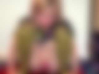 Laura Tate's Live Sex Cam Show