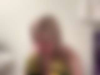 Laura Tate's Live Sex Cam Show