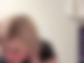Laura Tate's Live Sex Cam Show