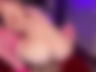 Laura Tate's Live Sex Cam Show
