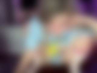 Laura Tate's Live Sex Cam Show