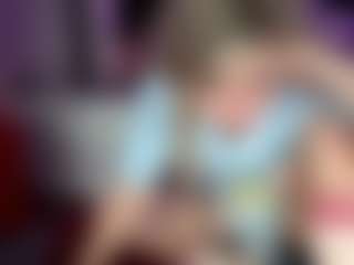 Laura Tate's Live Sex Cam Show