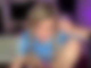 Laura Tate's Live Sex Cam Show