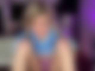 Live cam show with Laura Tate - Dirty Talk on Dare Cams