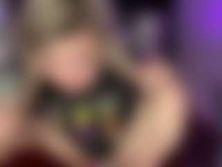Laura Tate's Live Sex Cam Show