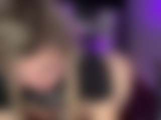 Laura Tate's Live Sex Cam Show
