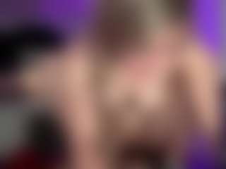 Live cam show with Laura Tate - American Blonde Hair on alttransgirls | united states