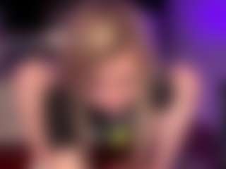 Laura Tate's Live Sex Cam Show