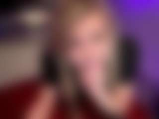Live cam show with Laura Tate - Blonde Hair Toys on TeamSkeetLive