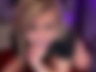 Laura Tate's Live Sex Cam Show