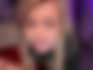Laura Tate's Live Sex Cam Show