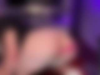 Laura Tate's Live Sex Cam Show