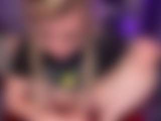 Laura Tate's Live Sex Cam Show