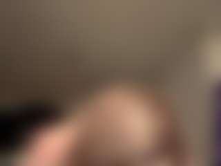 Laura Tate's Live Sex Cam Show