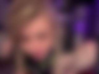 Laura Tate's Live Sex Cam Show