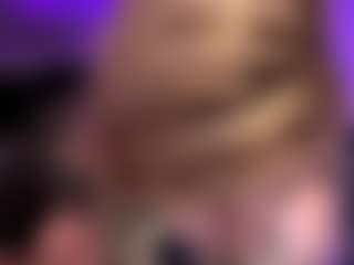 Laura Tate's Live Sex Cam Show
