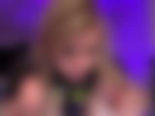 Laura Tate's Live Sex Cam Show