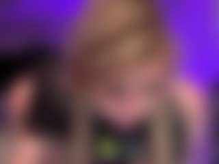 Laura Tate's Live Sex Cam Show