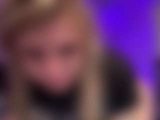 Laura Tate's Live Sex Cam Show