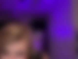 Live cam show with Laura Tate - Role Play on fapnchat