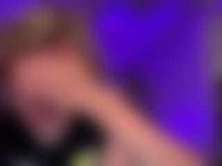 Laura Tate's Live Sex Cam Show