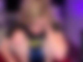 Laura Tate's Live Sex Cam Show