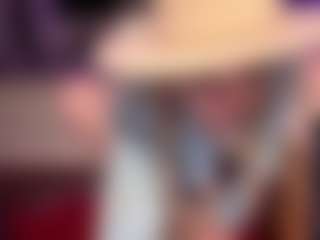 Laura Tate's Live Sex Cam Show
