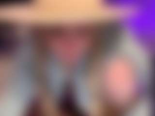 Laura Tate's Live Sex Cam Show